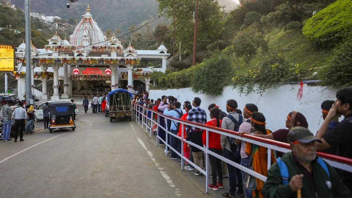 Helicopter Services Resume At Mata Vaishno Devi Shrine After Hiatus During Indo-Pak Tensions