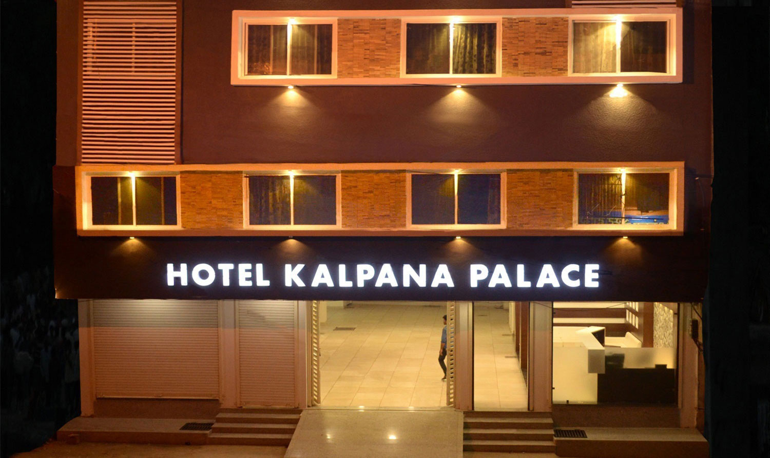 hotel kalpana palace