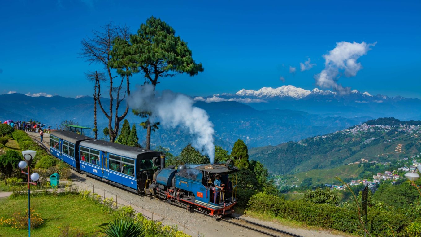 Darjeeling Tour Package - AvaniHolidays