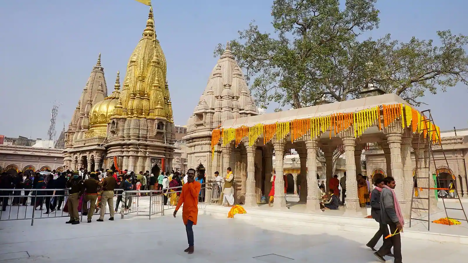 Kashi Vishwanath Varanasi Tour Package From Delhi By Flight - AvaniHolidays