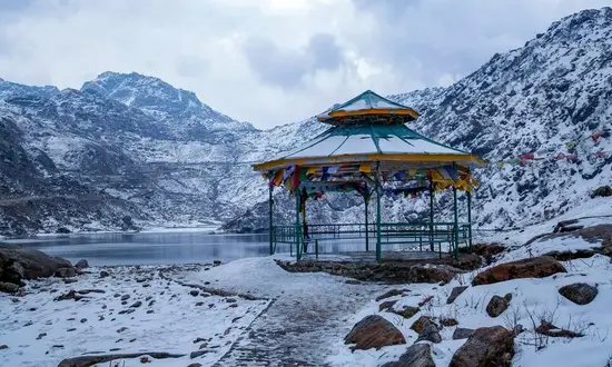 Darjeeling Gangtok Tour Package From Mumbai By Flight